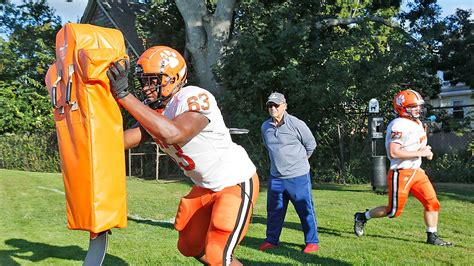 thayer academy football